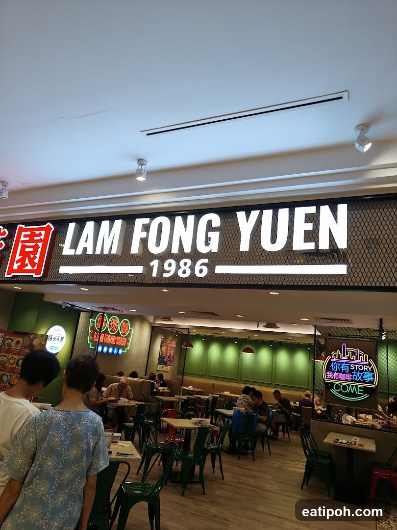 Lam Fong Yuen Restaurant Interior