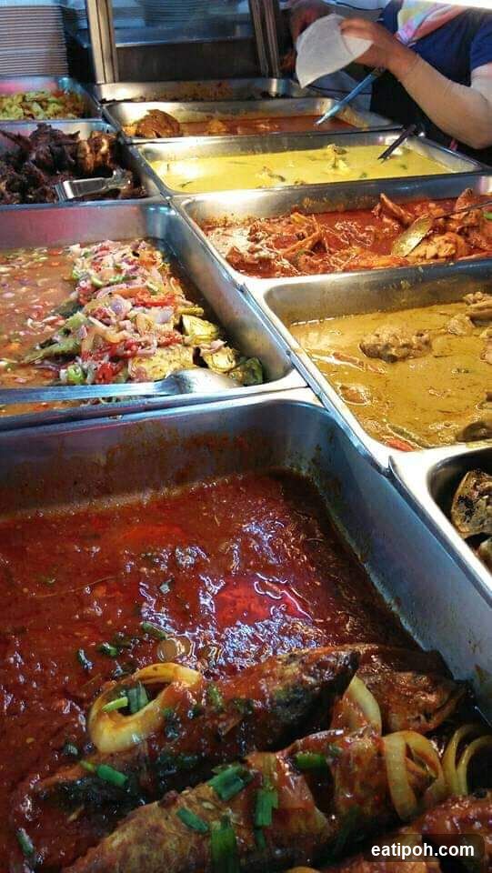 Food display at a restaurant