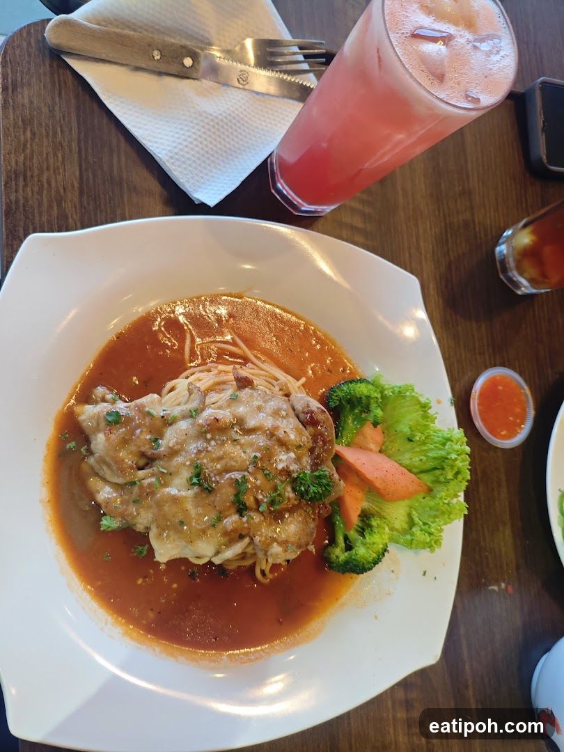 Dinner Plate with Beverage