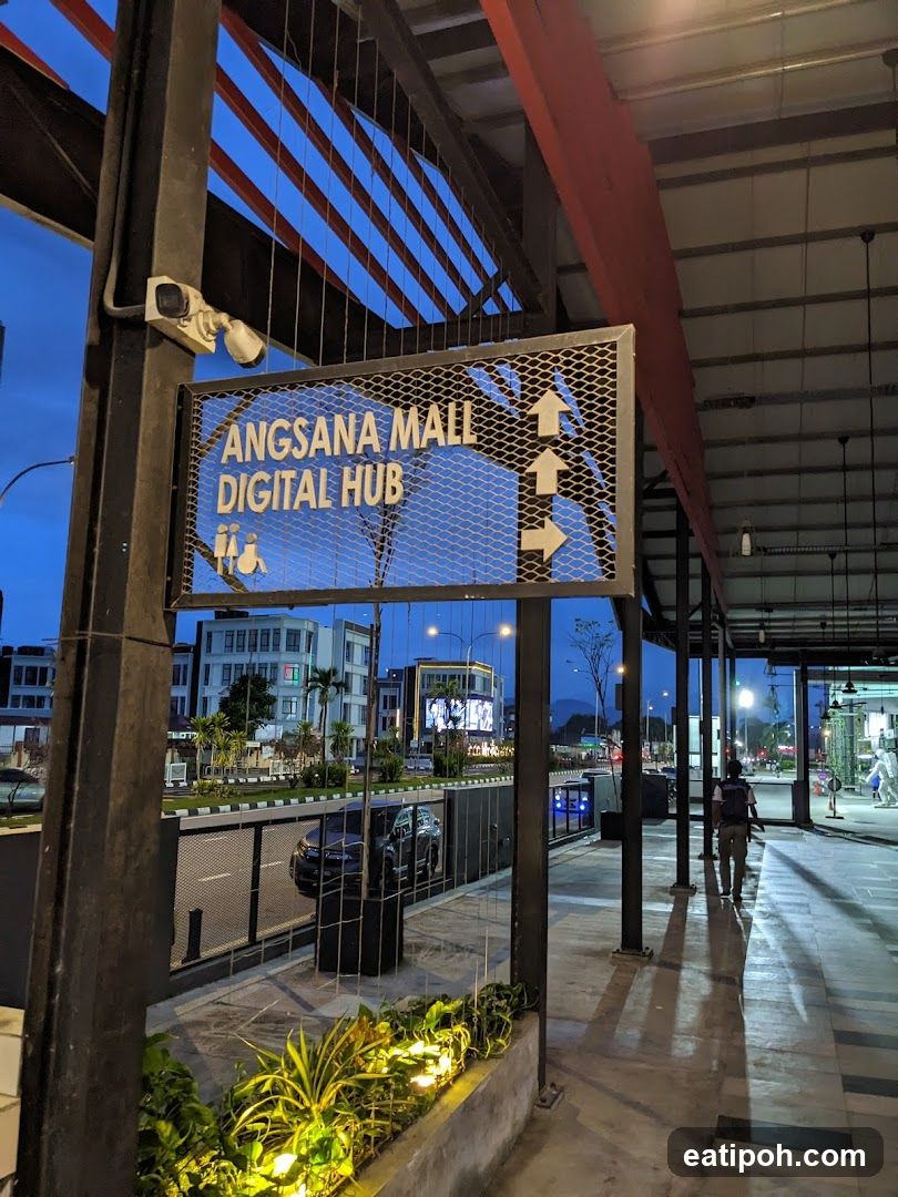 Angsana Mall Digital Hub Signage