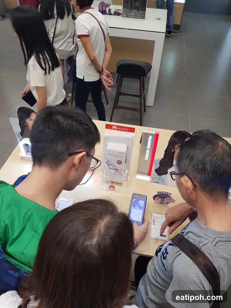 Huawei Store Interior