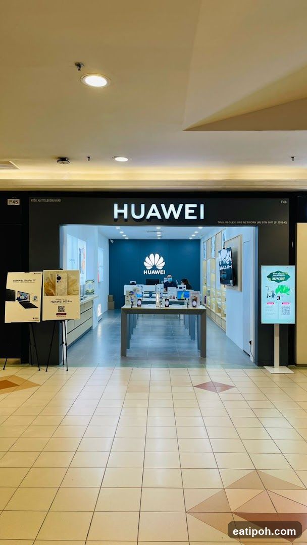 Huawei Store Entrance