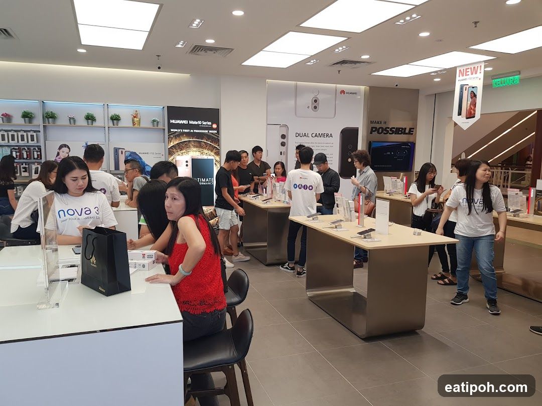 Huawei Store Interior