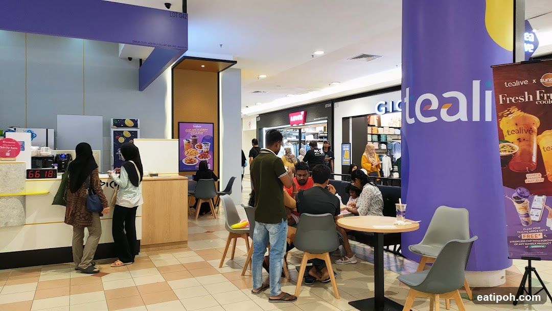Tealive Store Interior