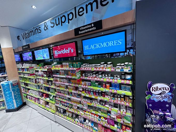 Vitamins & Supplements Section