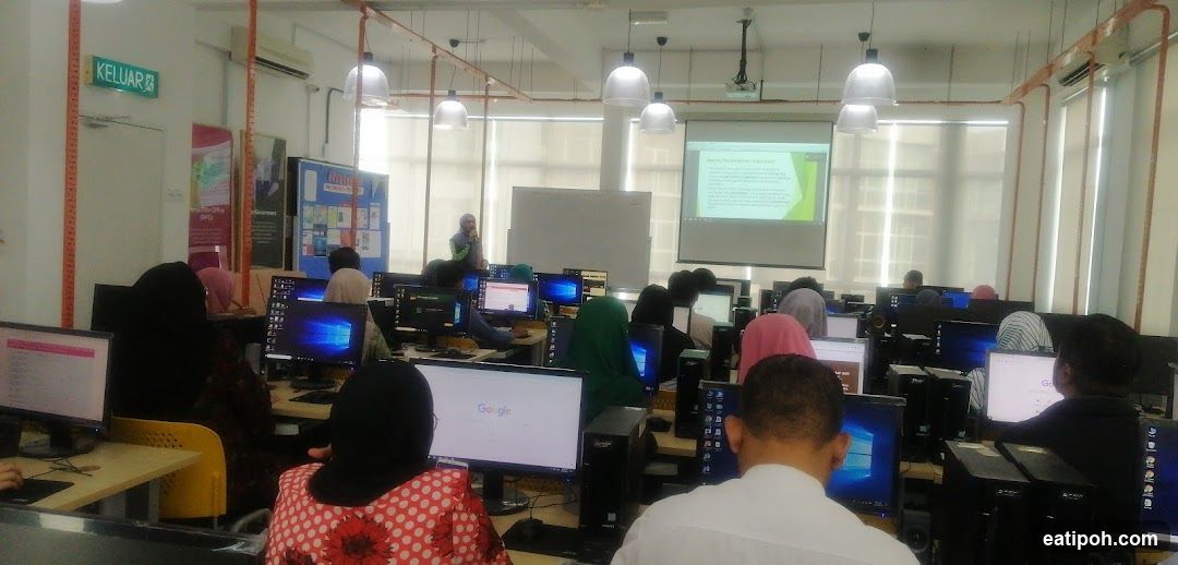 Computer Lab Classroom