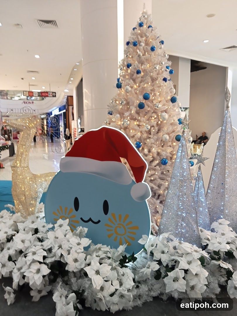 Shopping Mall Christmas Display