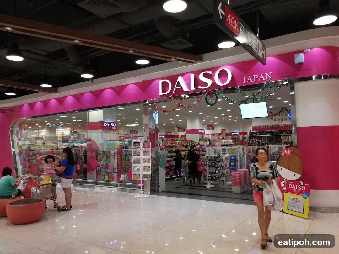 DAISO JAPAN Storefront