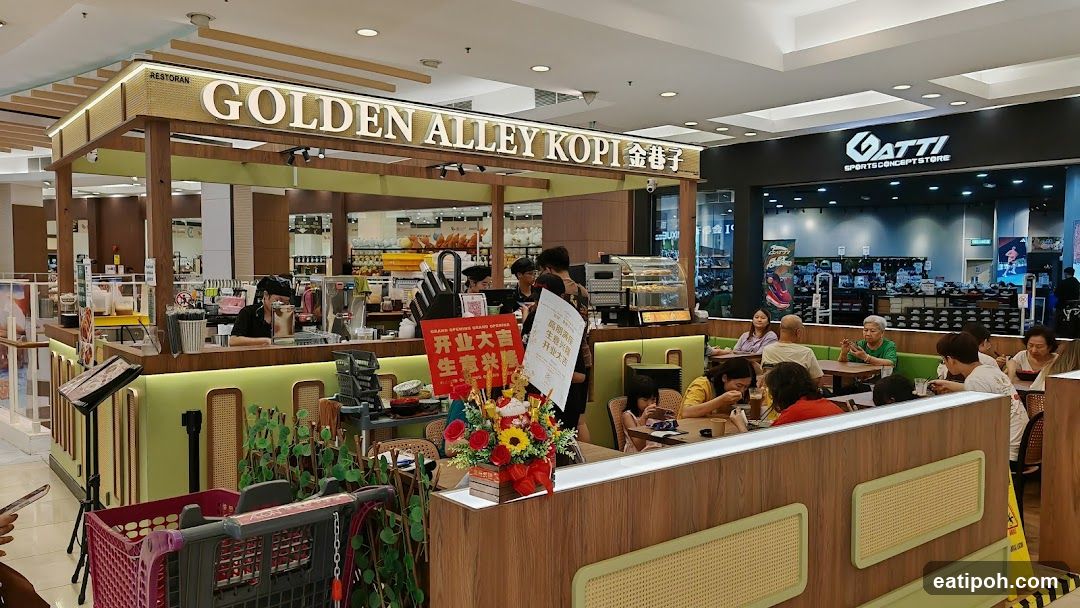Golden Alley Kopi Interior