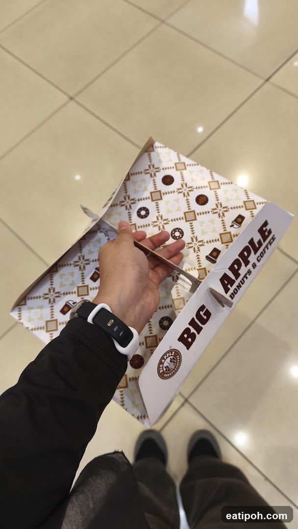 Big Apple Donuts & Coffee