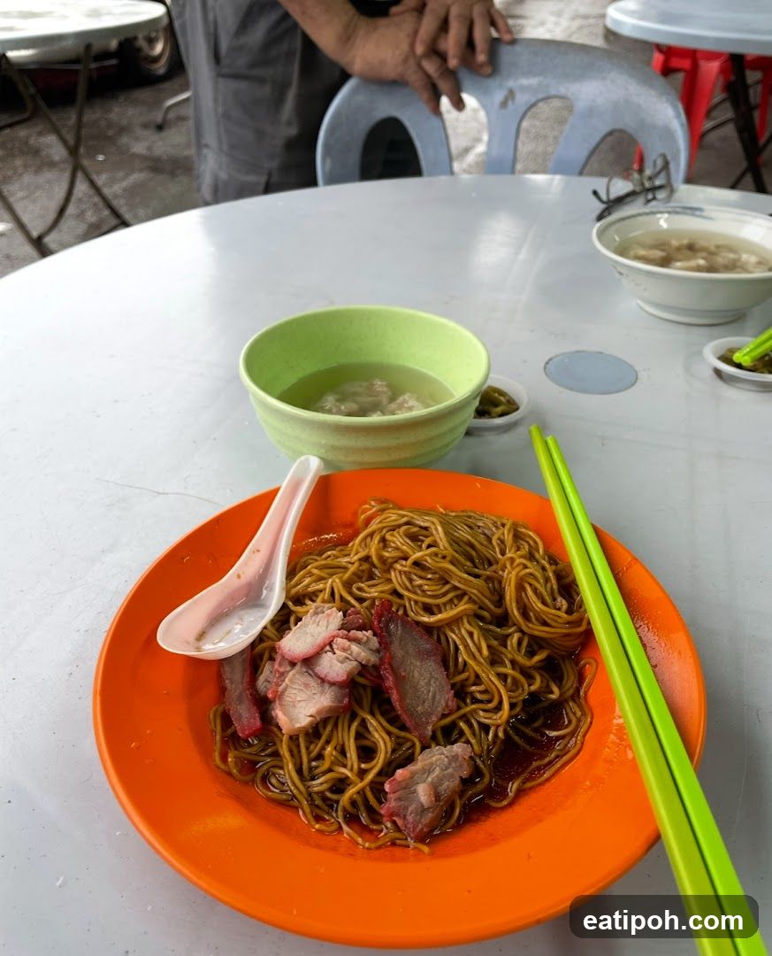 威威雲吞麵44 @ Tong Sui Kai