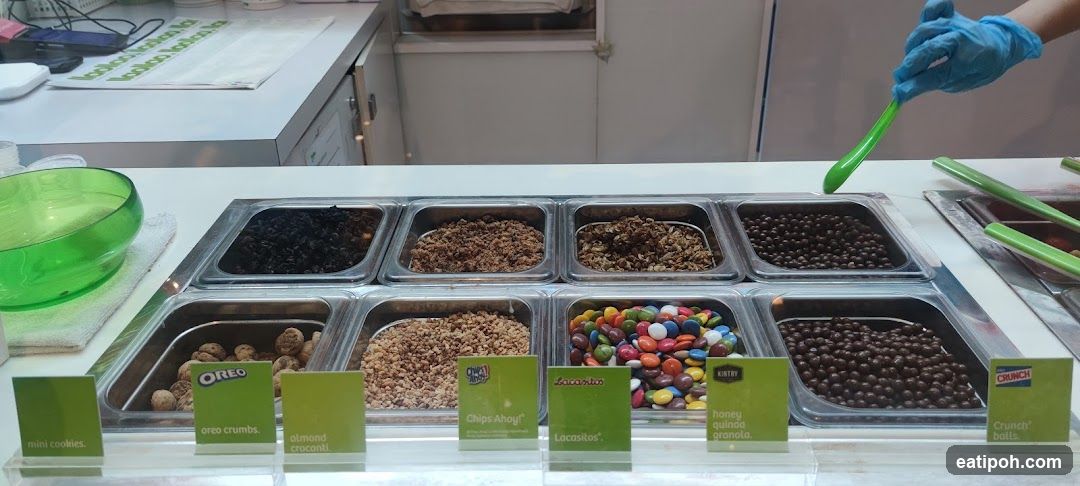 Food Display Counter