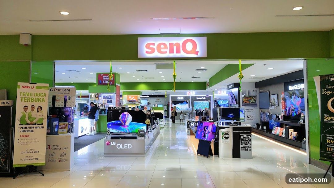 senQ Store Interior