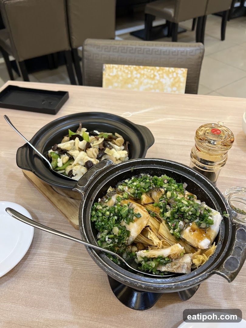 Restaurant Interior Dining Table