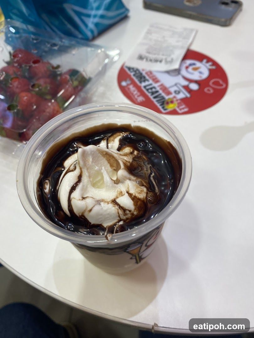 Tabletop Food and Beverage Items