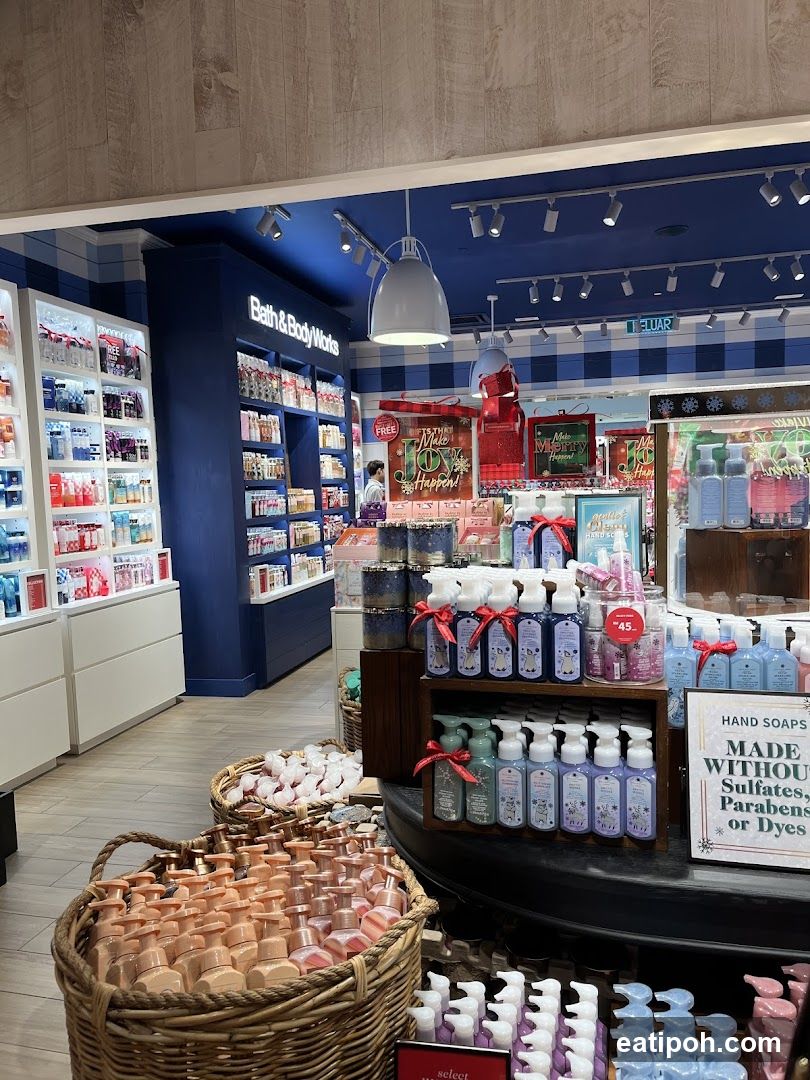 Bath & Body Works Store Interior