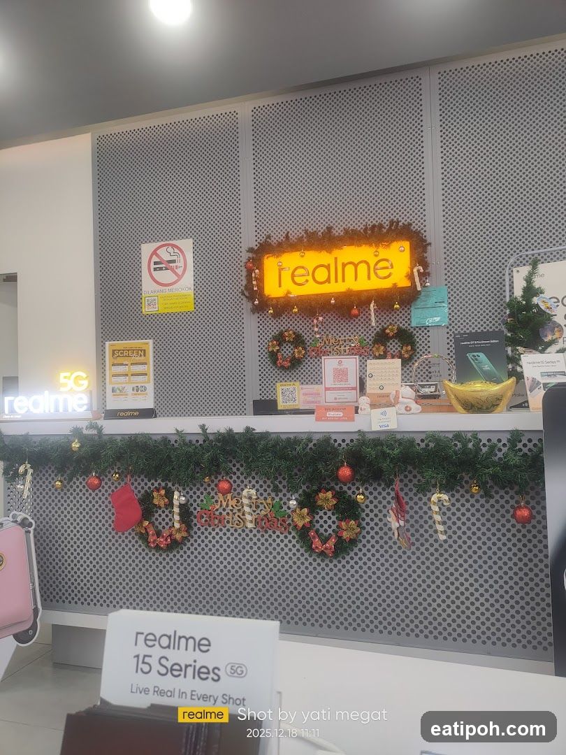Realme Store Interior