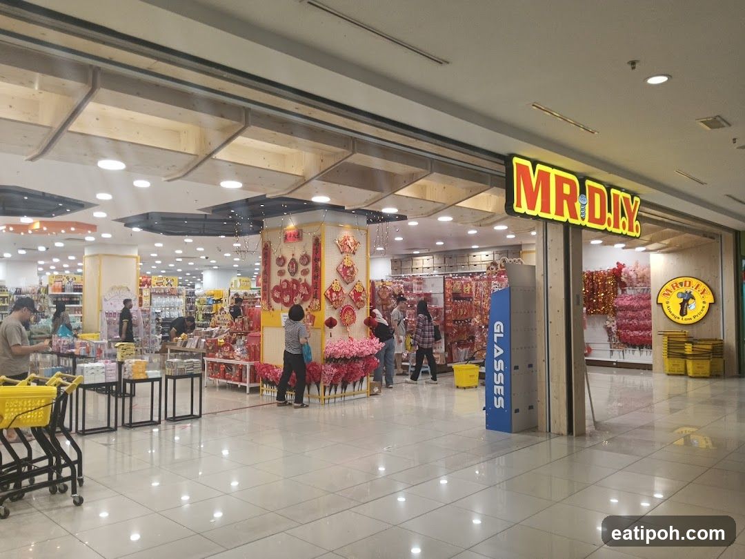 MR.D.I.Y. Storefront Interior