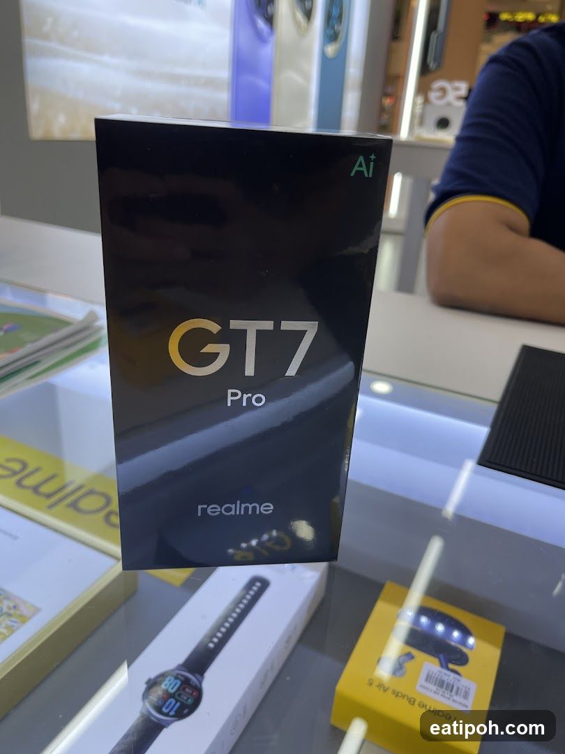 Realme GT7 Pro Box in Store Display