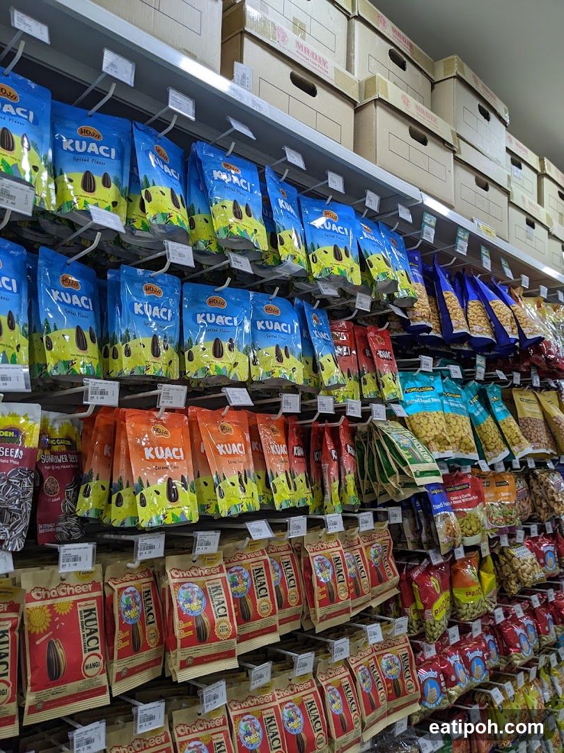 Grocery aisle display
