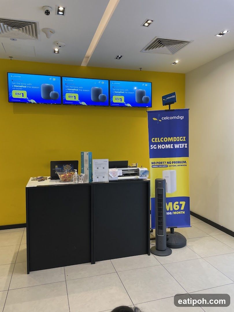 CelcomDigi Store Interior