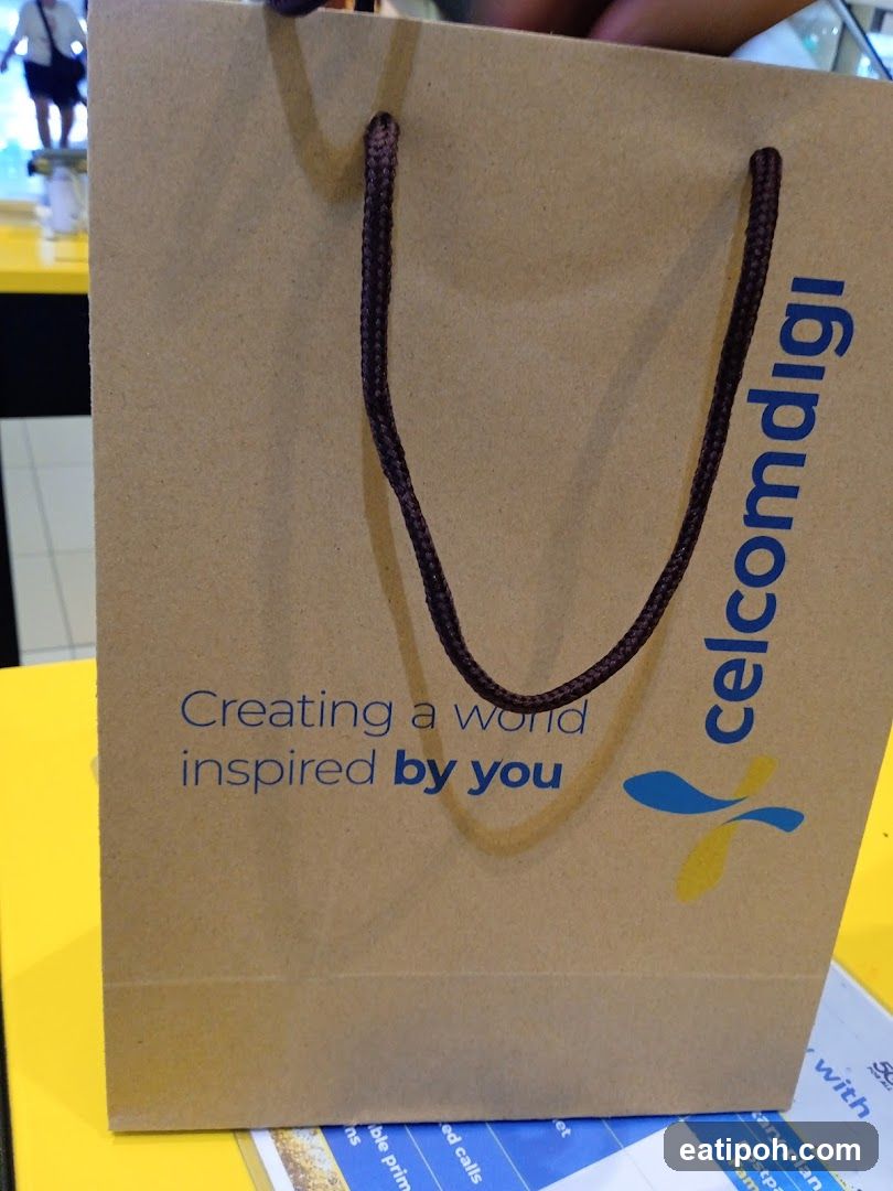 Celcomdigi shopping bag