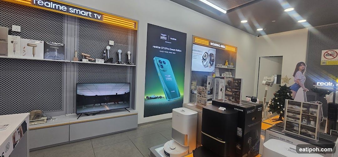 Realme Store Interior