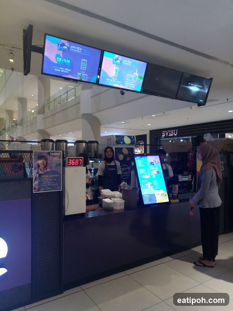 Tealive Counter in Shopping Mall