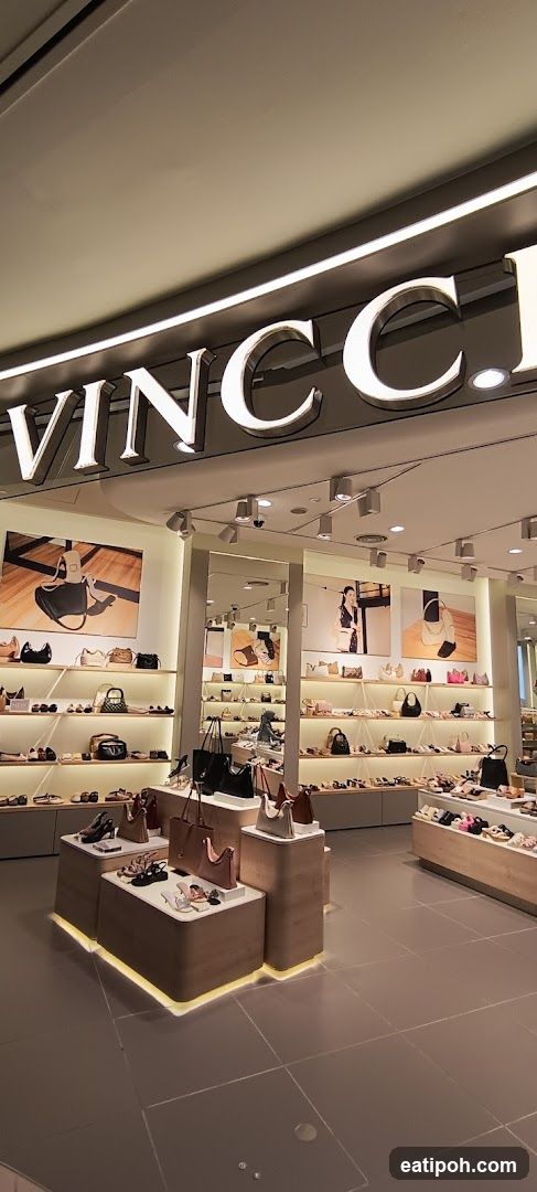 VINCCI Store Interior