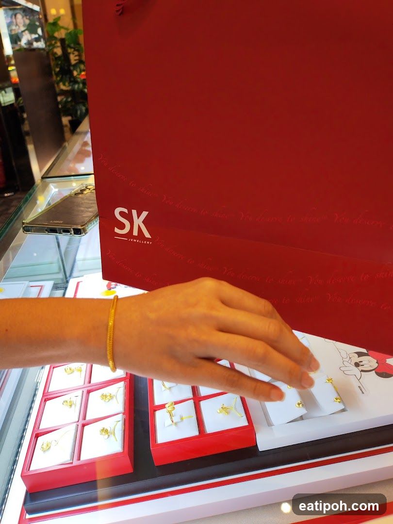 SK Jewellery Display