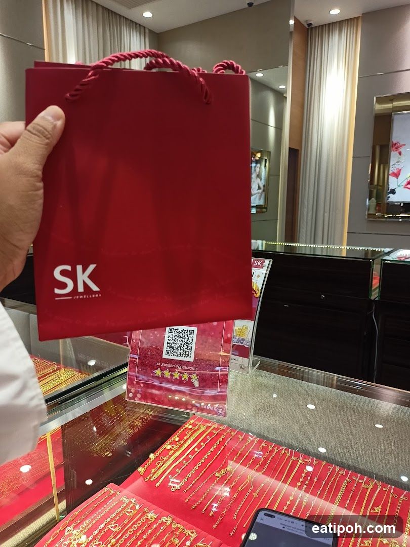 SK Jewellery Interior