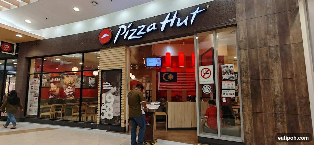 Pizza Hut Restaurant