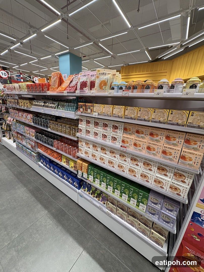 Supermarket aisle
