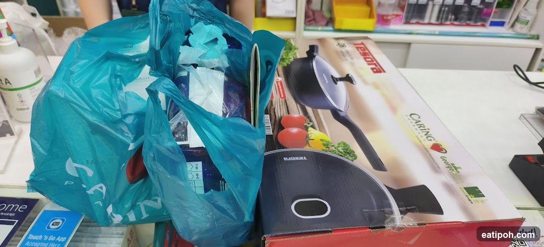 Store Counter with Shopping Bag and Product Box