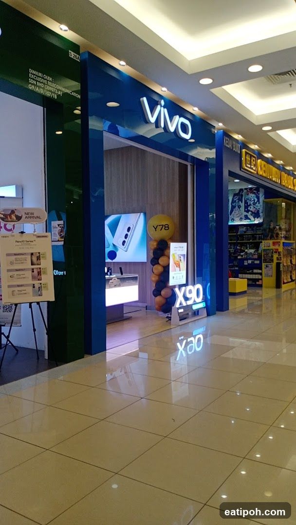 Vivo Store Entrance