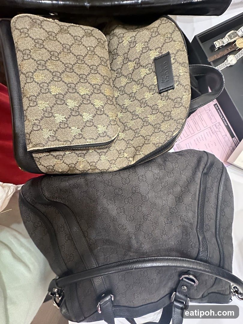 Gucci Bags Display