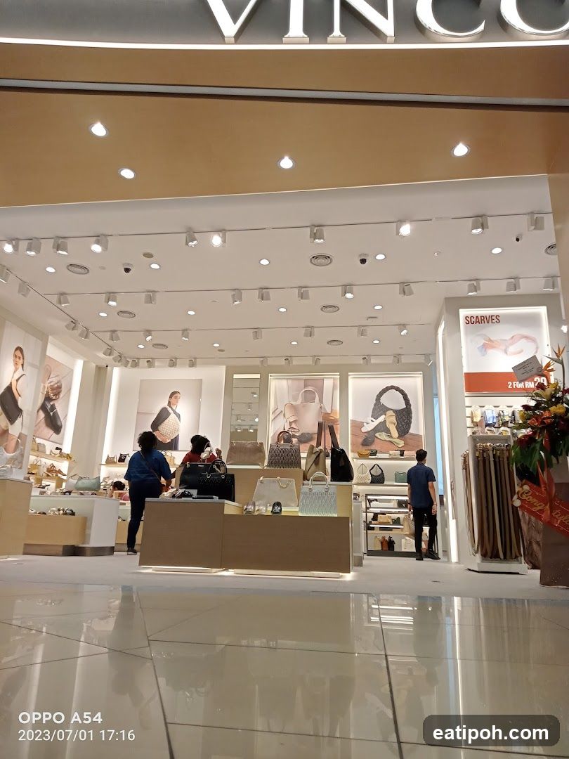 VINCO Store Interior