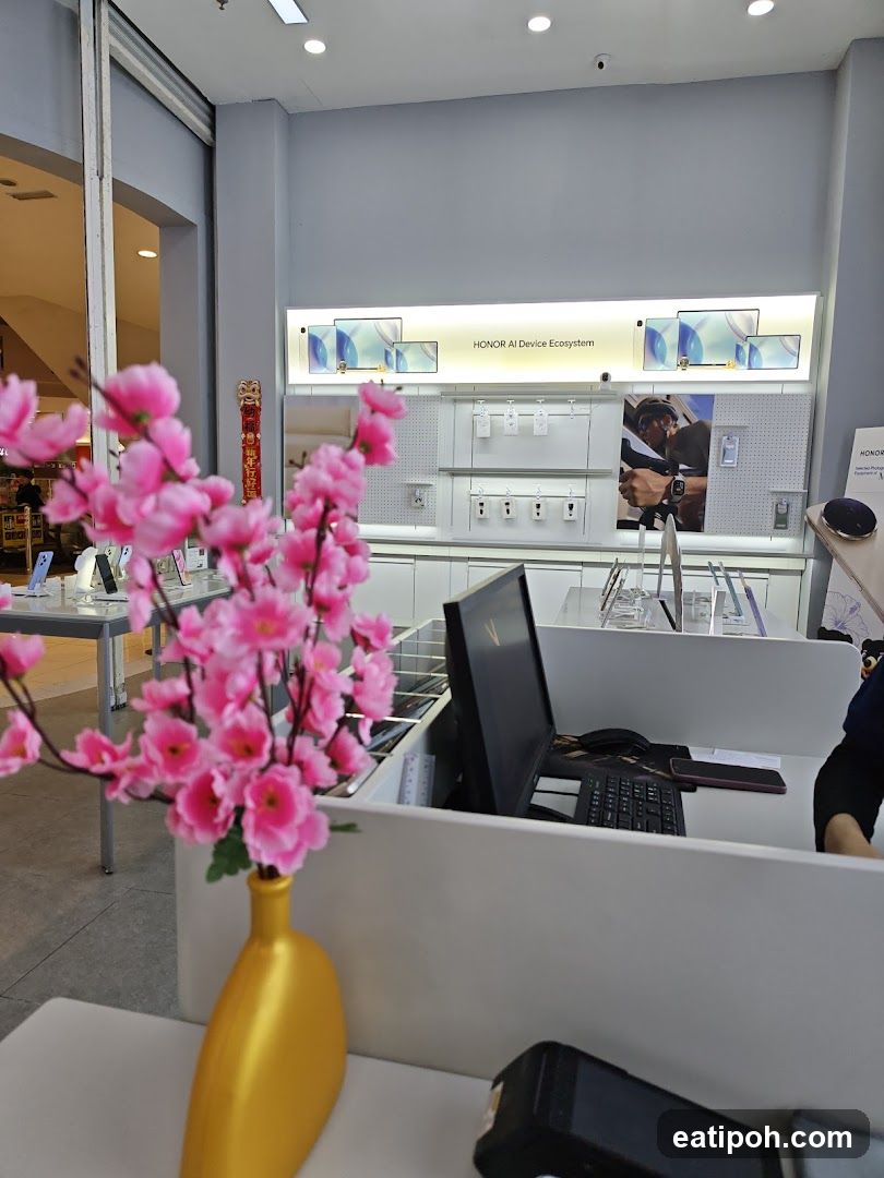 HONOR Store Interior