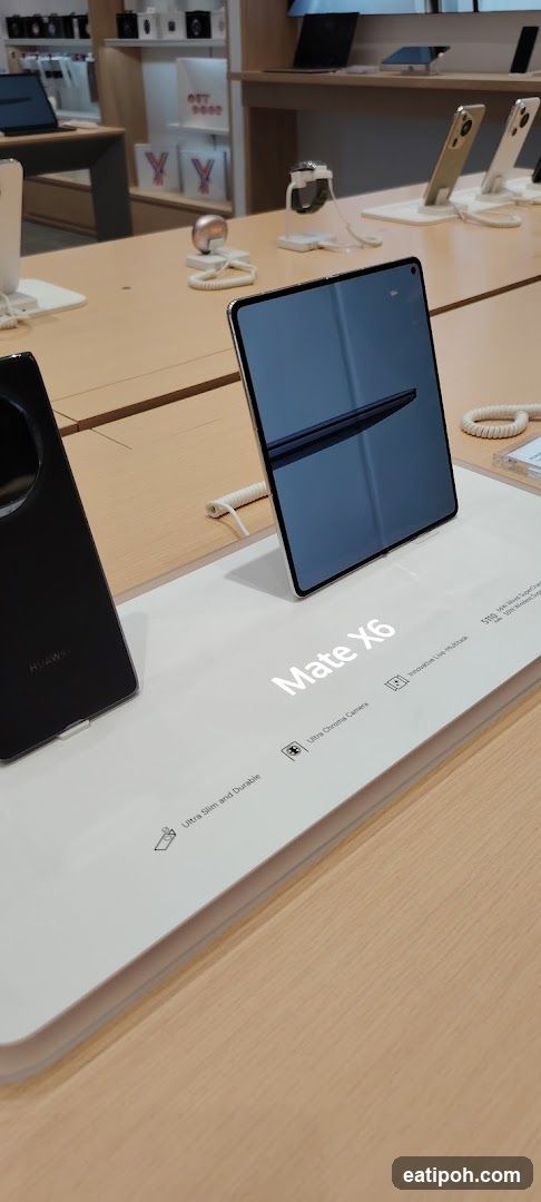 Huawei Store Display