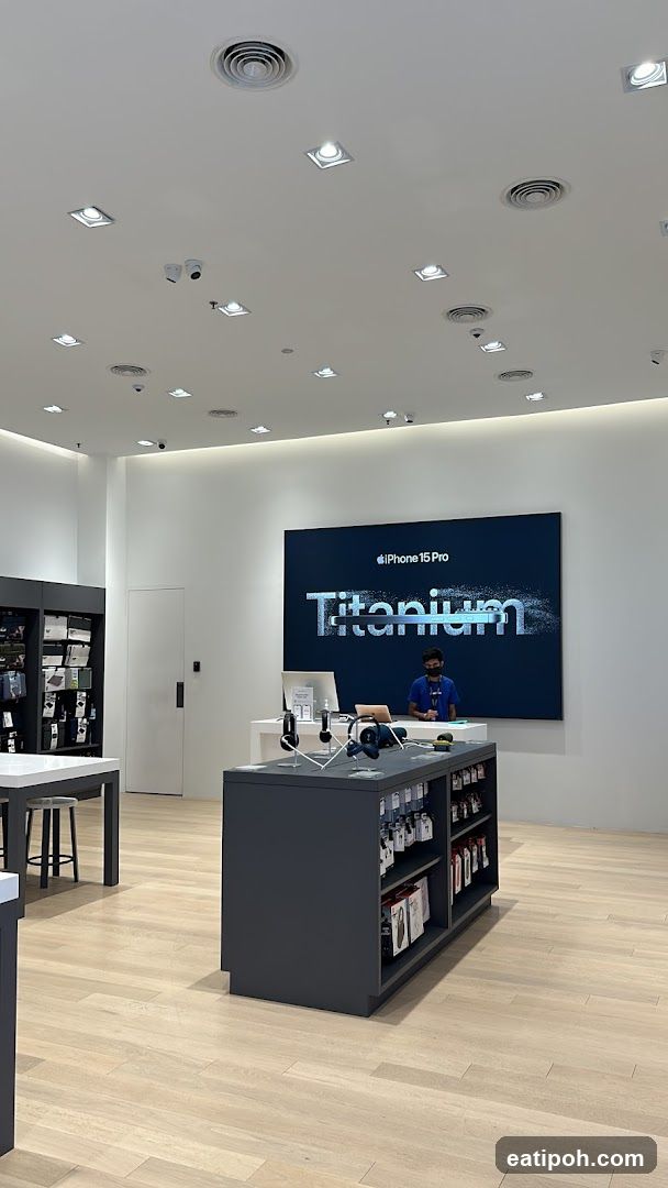 Apple Store Interior