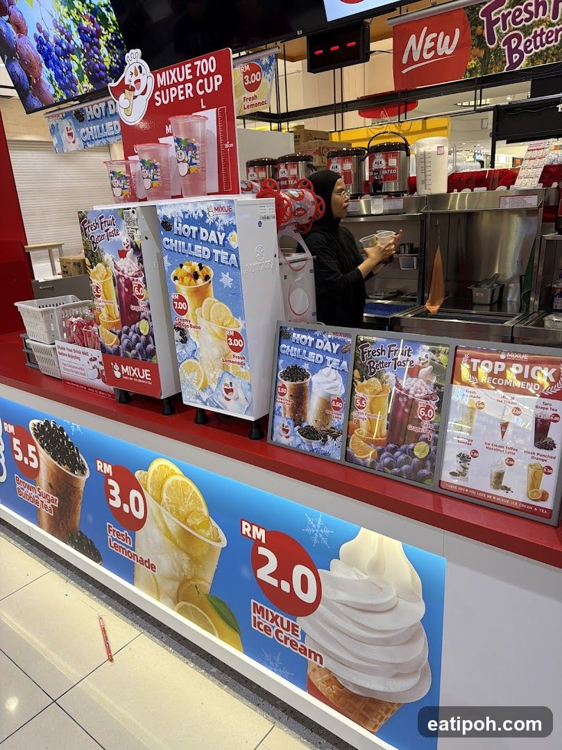 Mixue Beverage Counter