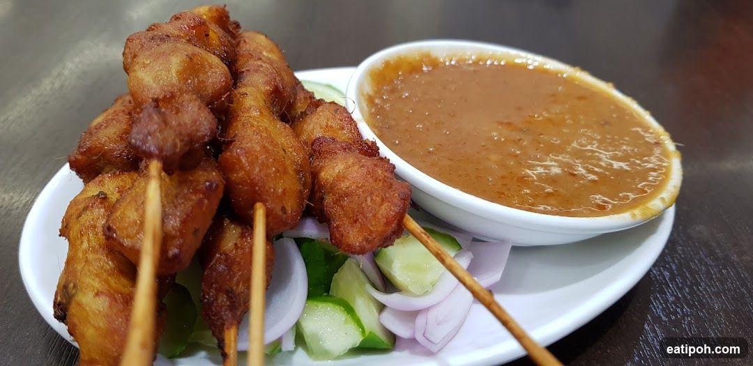 Sate with peanut sauce