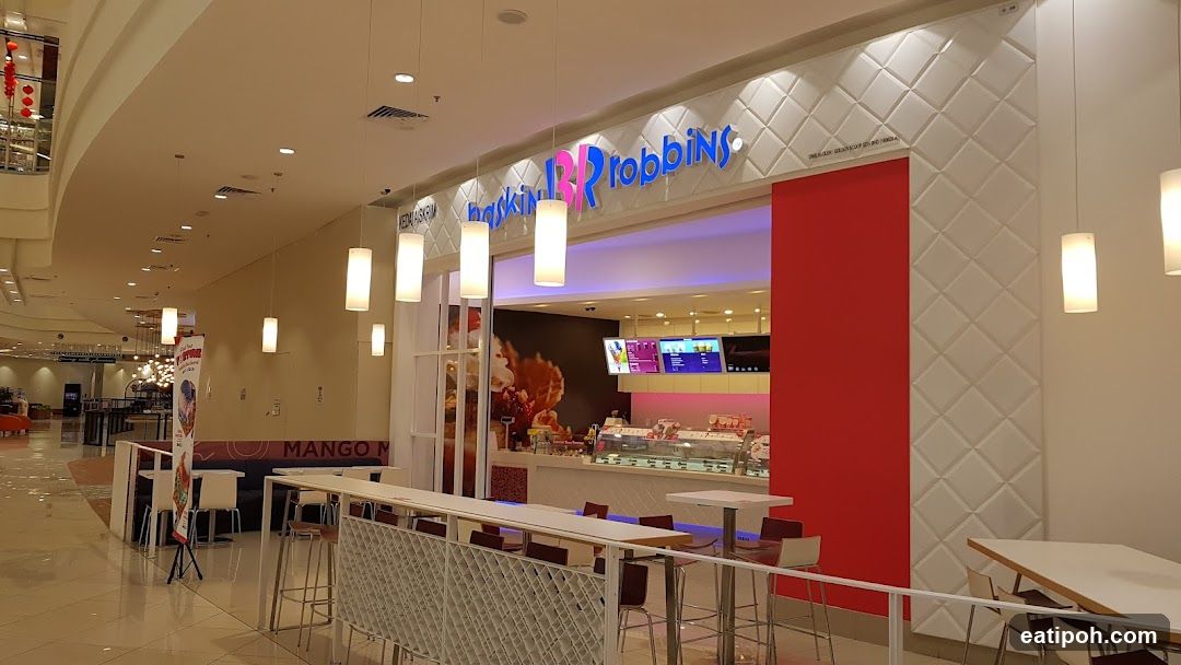 Baskin-Robbins Storefront