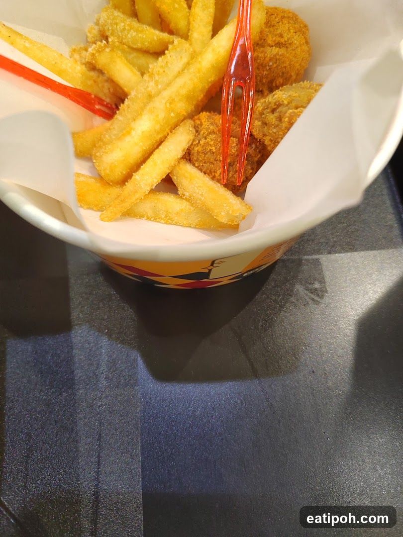 Food in a paper-lined bowl