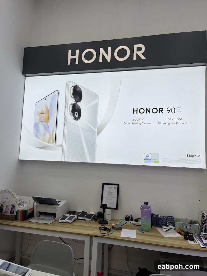 HONOR Store Display