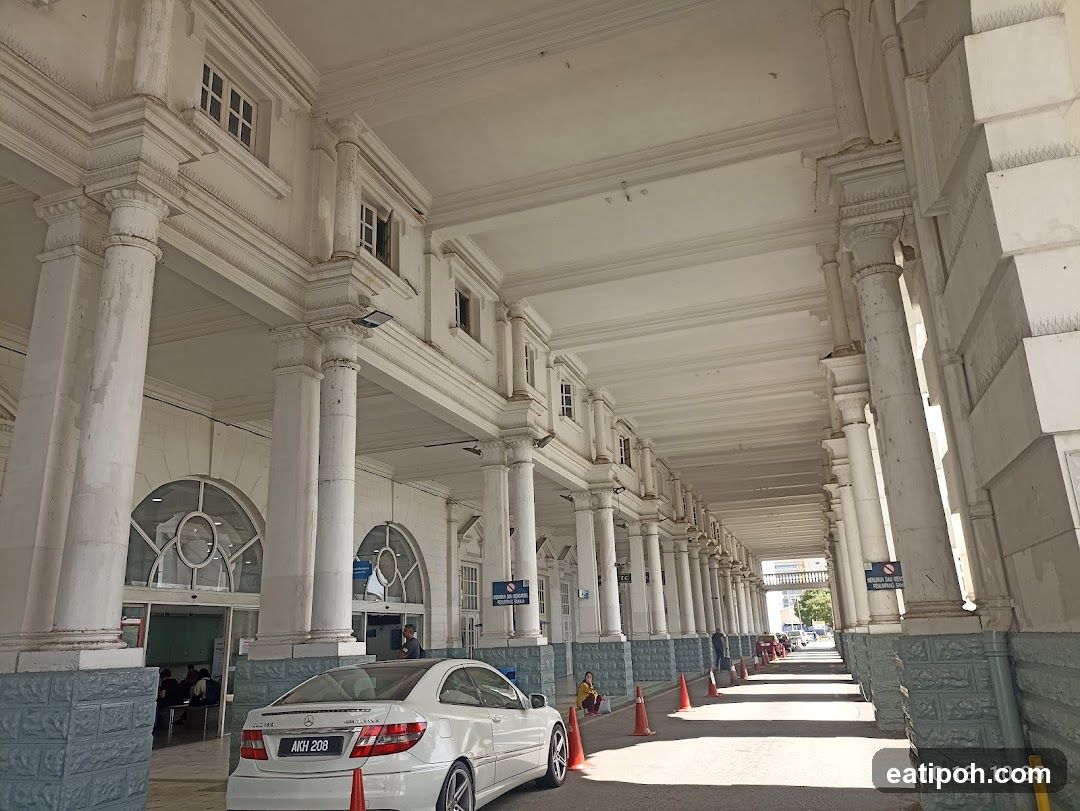 Building Entrance Corridor