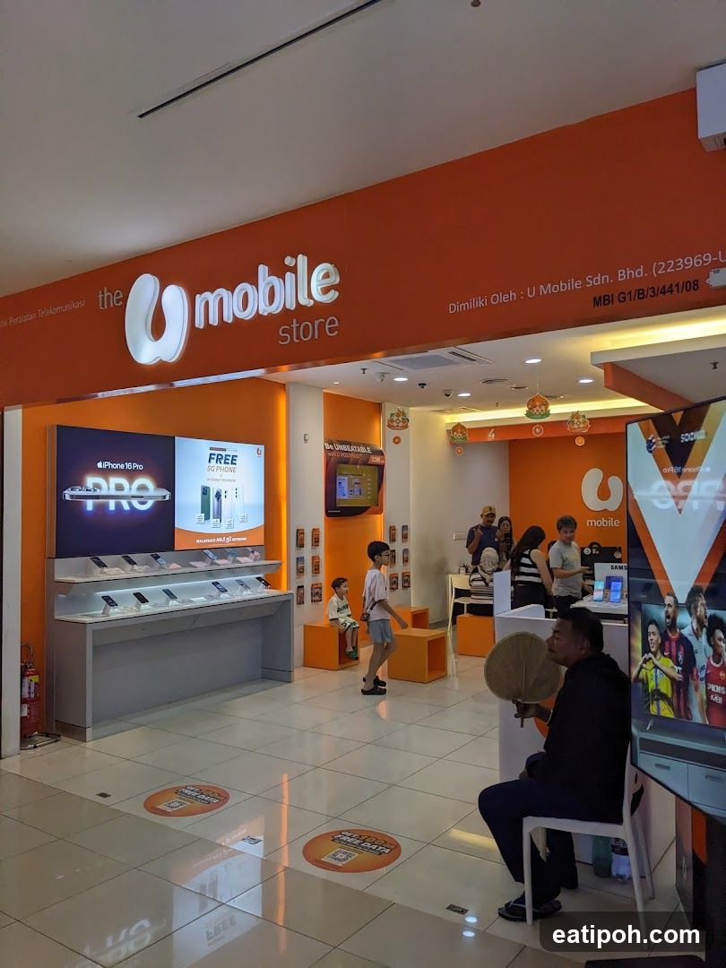 U Mobile Store Interior