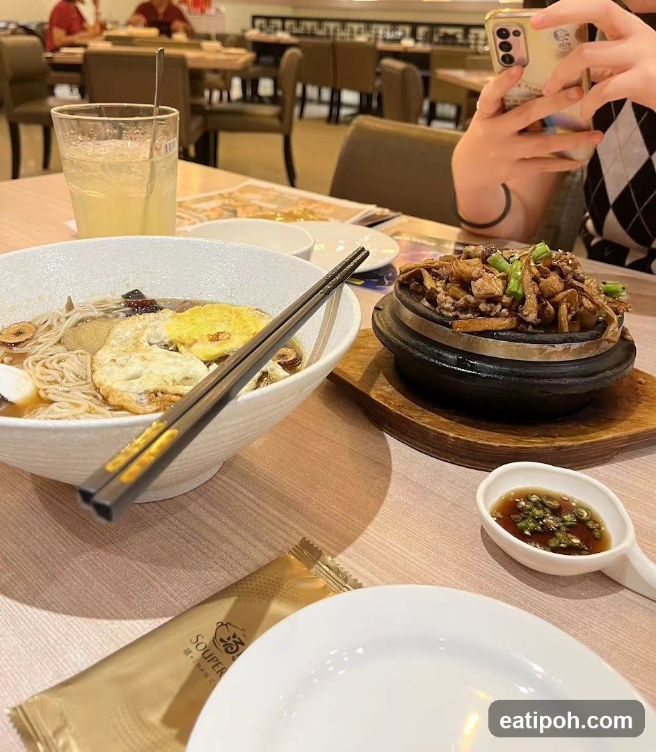 Restaurant Interior Dining Scene