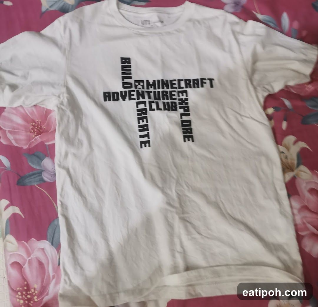 Minecraft Adventure Club T-shirt