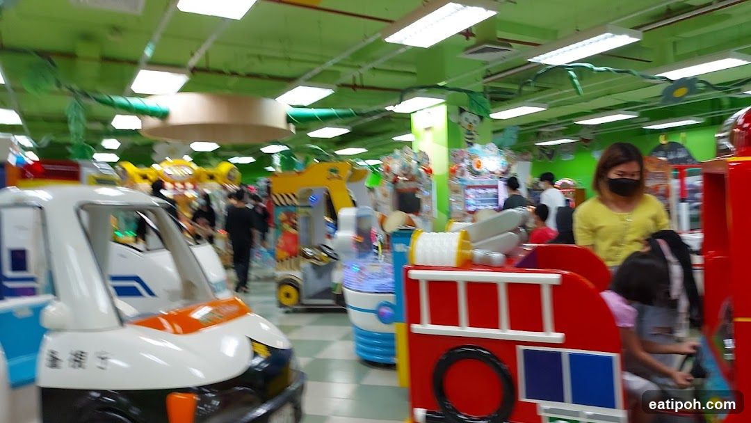 Indoor children's play area
